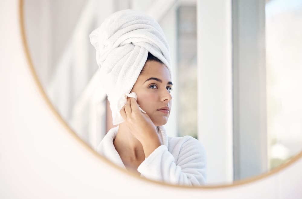 Is Your Skin Unbalanced? 10 Early Signs to Watch For